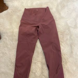Lululemon Leggings (I can’t find the name on their website) size 0 in Pink